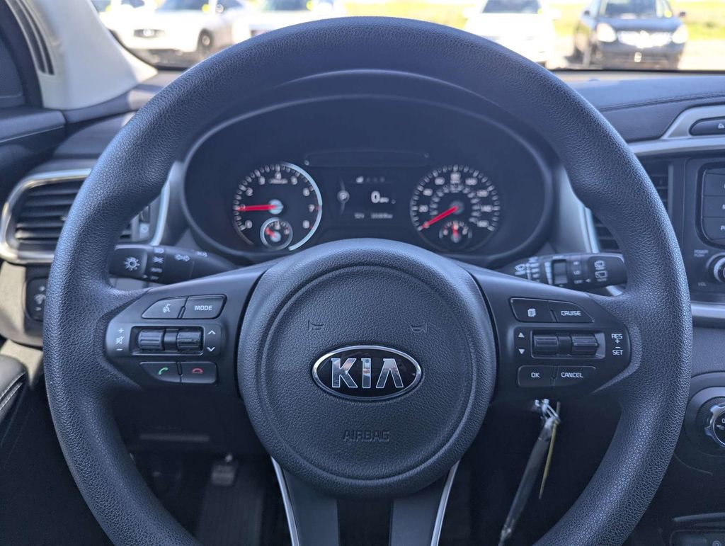 Used 2016 Kia Sorento LX image 27
