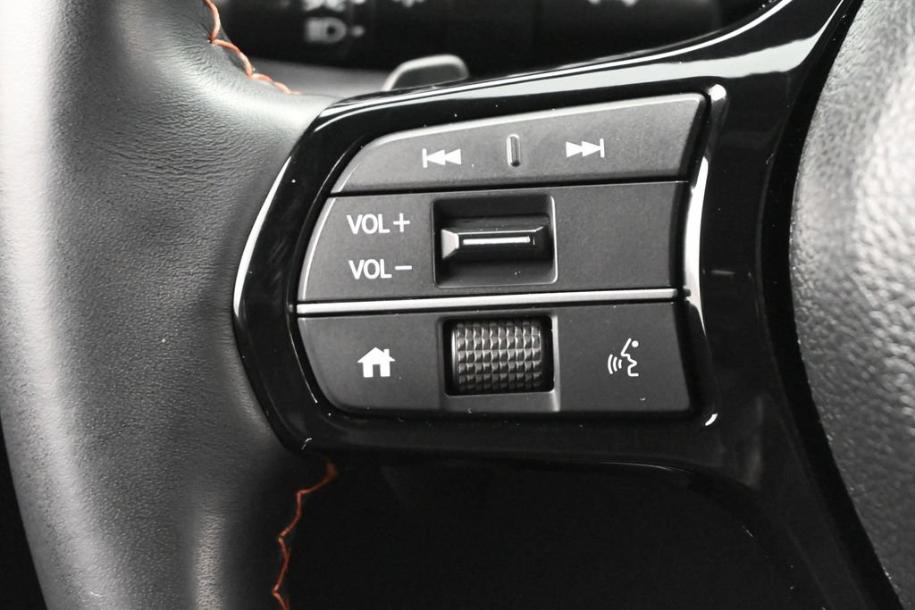 Used 2024 Honda Pilot TrailSport image 7