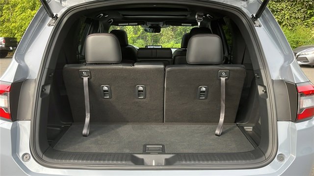 Used 2025 Honda Pilot Black Edition image 22