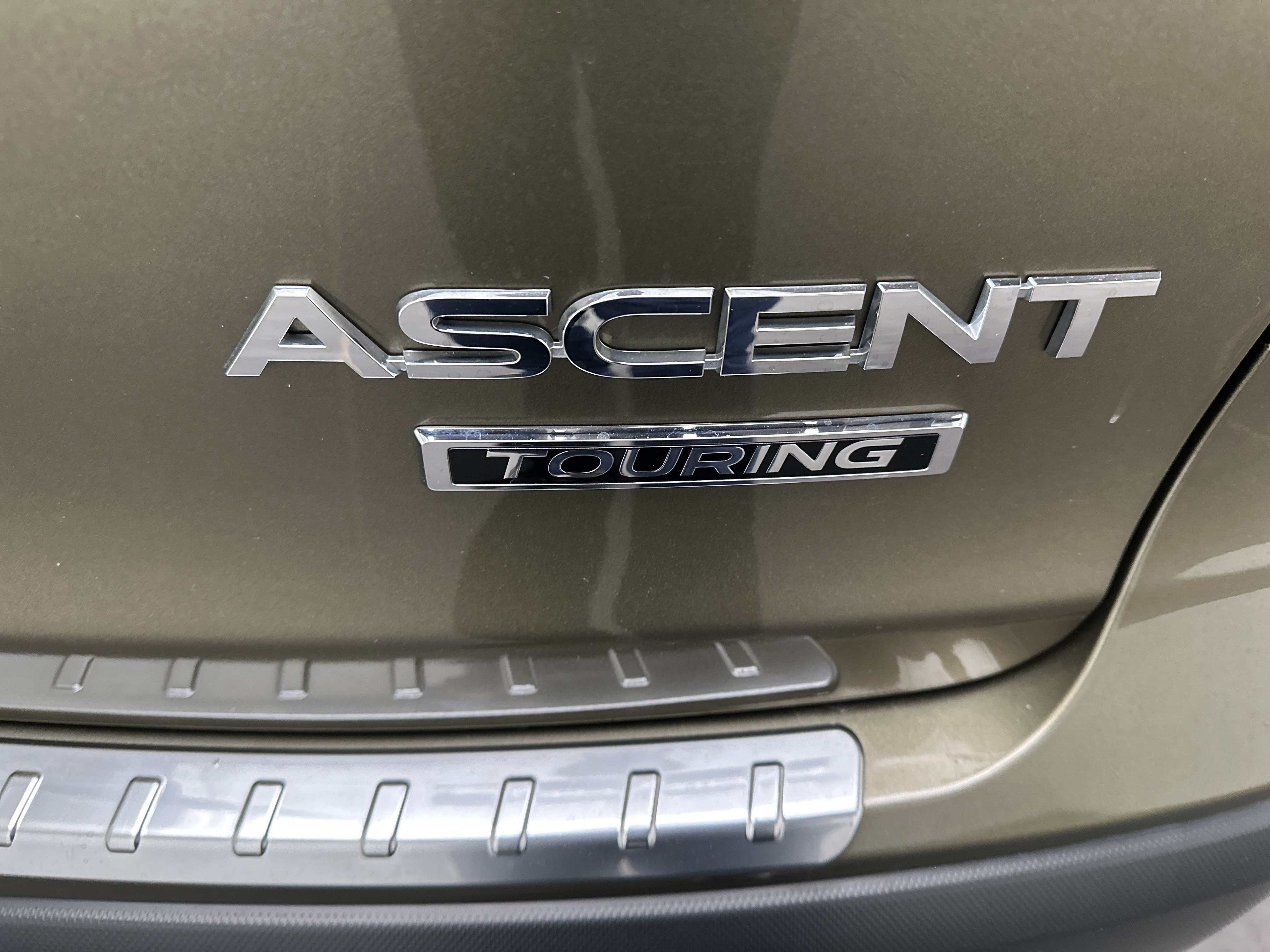 Used 2023 Subaru Ascent Touring AWD/4WD image 13