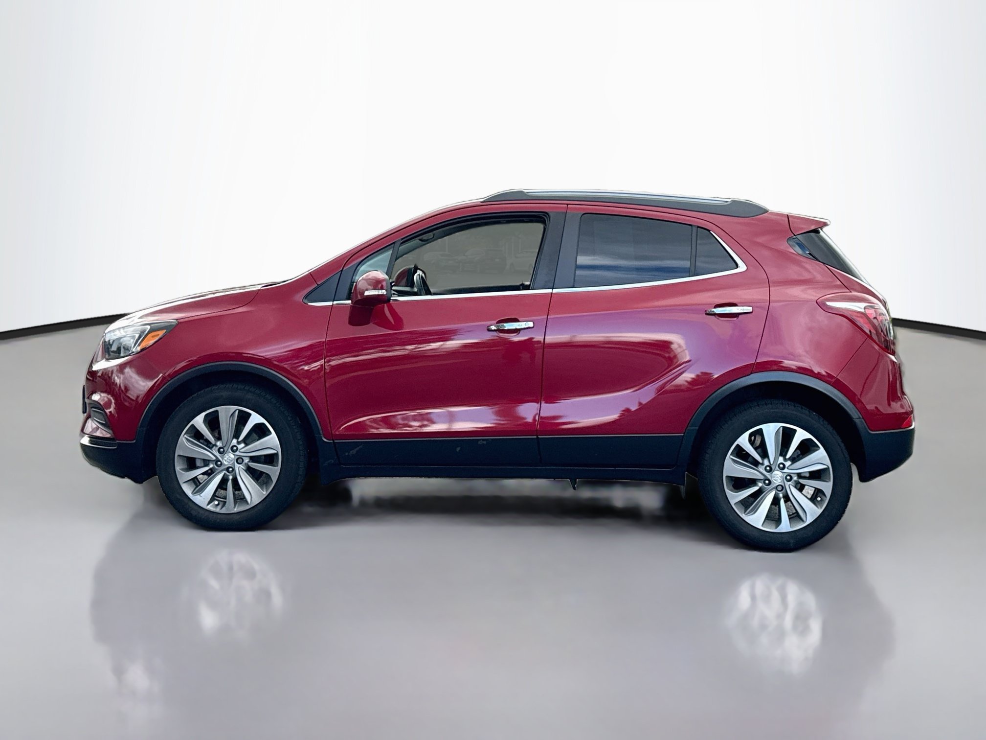 Used 2018 Buick Encore Preferred FWD image 4