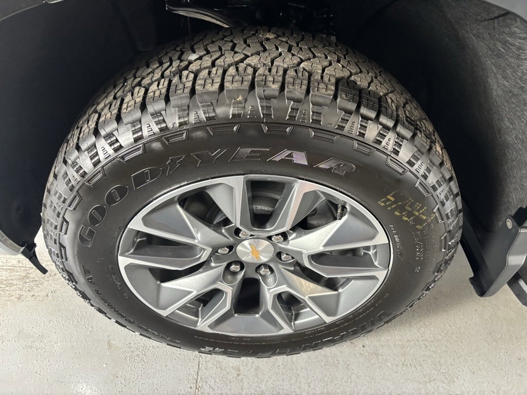 New 2025 Chevrolet Silverado 1500 LT w/ Z71 Off-Road Package image 6