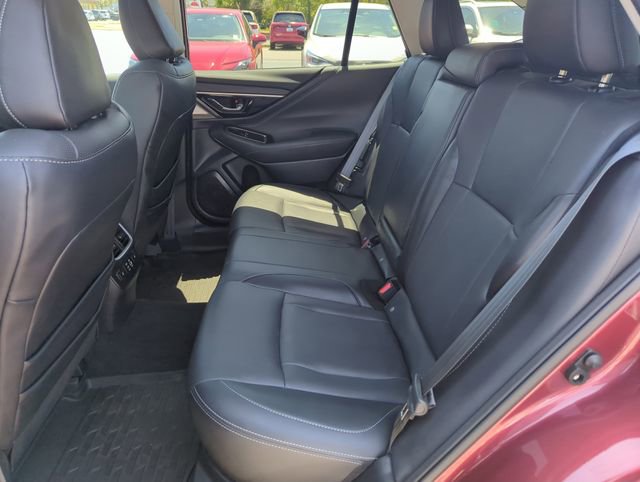 Used 2024 Subaru Outback Limited image 29