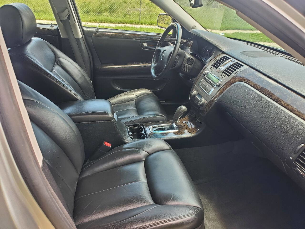 Used 2008 Cadillac DTS Luxury I image 14