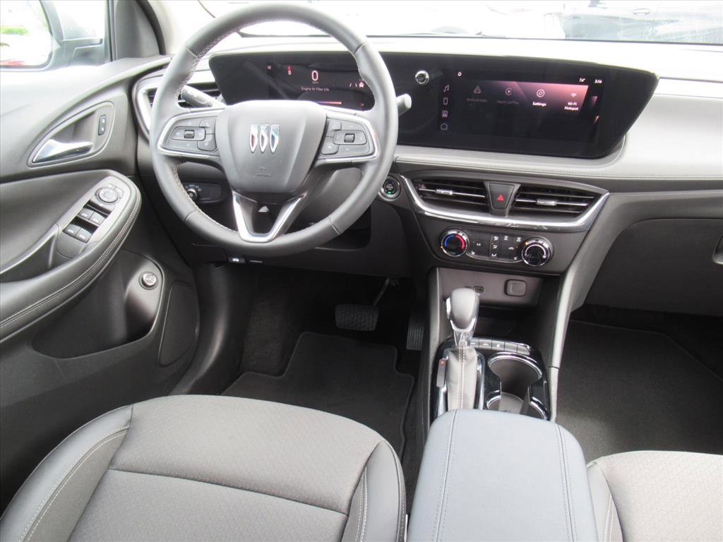 Used 2024 Buick Encore GX Preferred w/ Comfort Package image 13