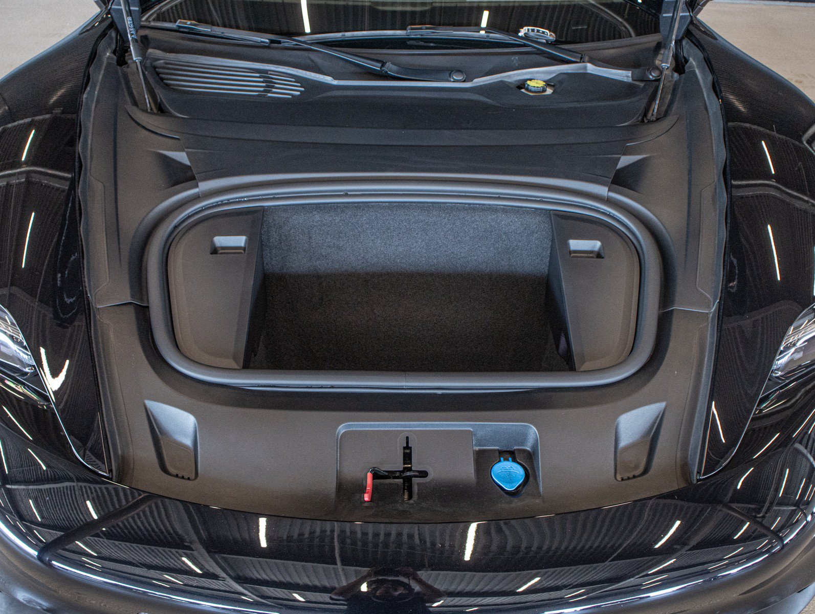 Certified 2023 Porsche Taycan RWD image 29