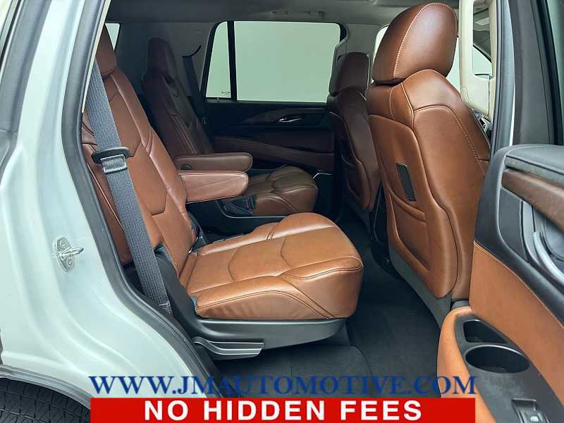 Used 2018 Cadillac Escalade Premium Luxury AWD/4WD image 20