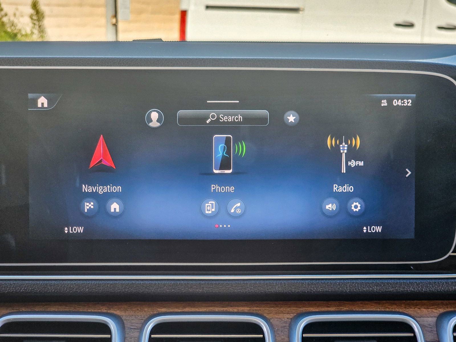 Certified 2025 Mercedes-Benz GLE 350 4MATIC image 16