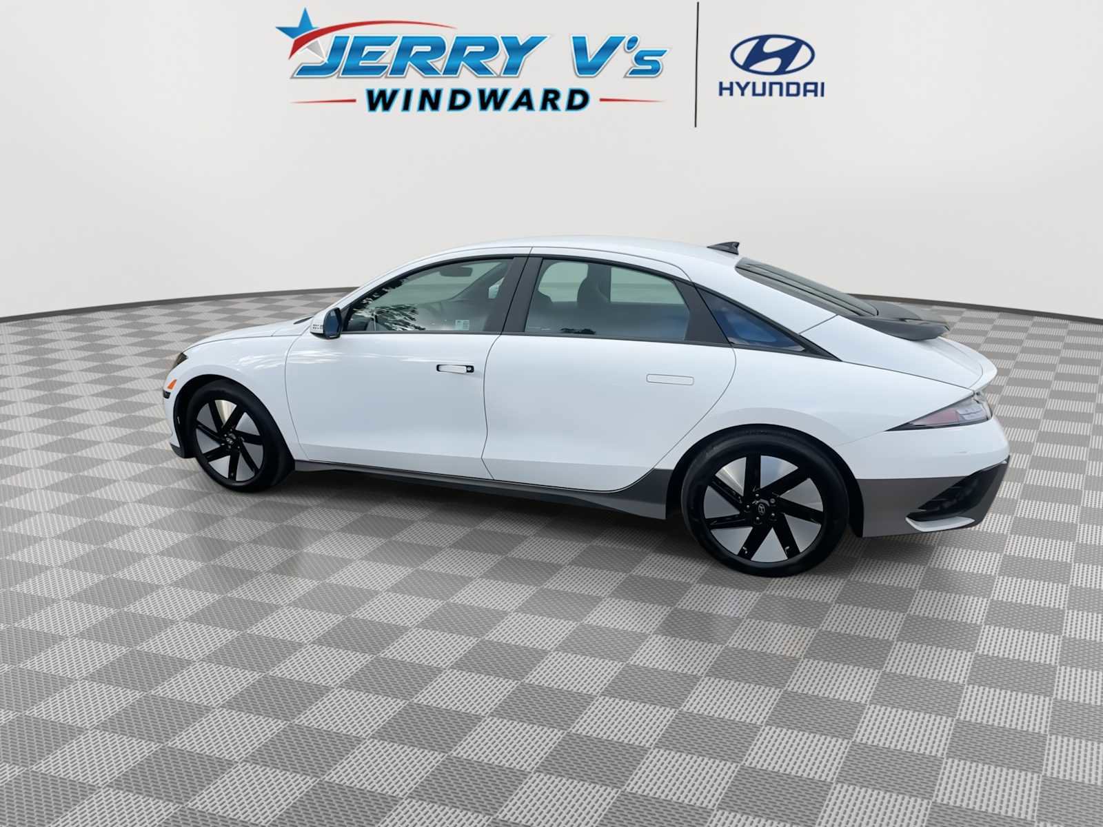 Used 2025 Hyundai Ioniq 6 SE image 5