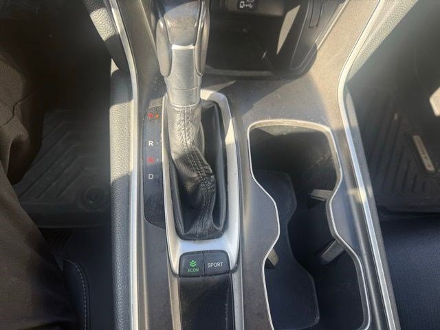 Used 2018 Honda Accord Sport image 16
