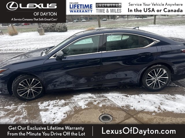 Used 2023 Lexus ES 350 w/ Premium Package image 6