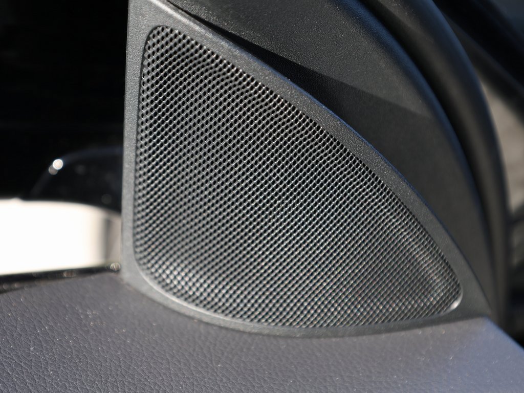 Used 2022 Mercedes-Benz E 350 Sedan w/ Driver Assistance Package image 15