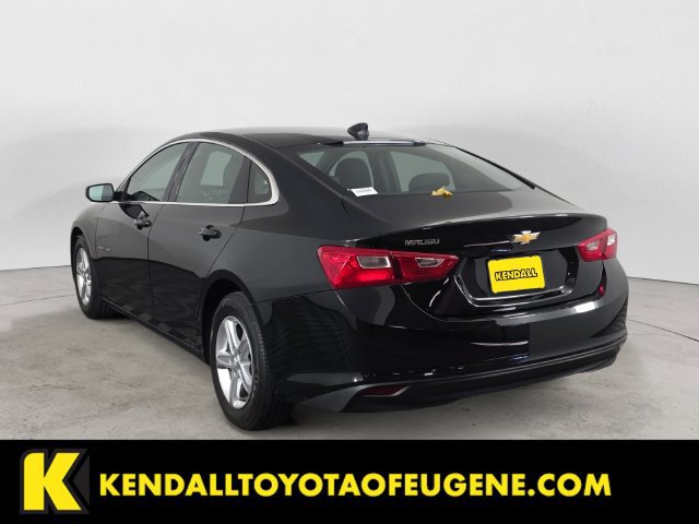 Used 2022 Chevrolet Malibu LS FWD image 7