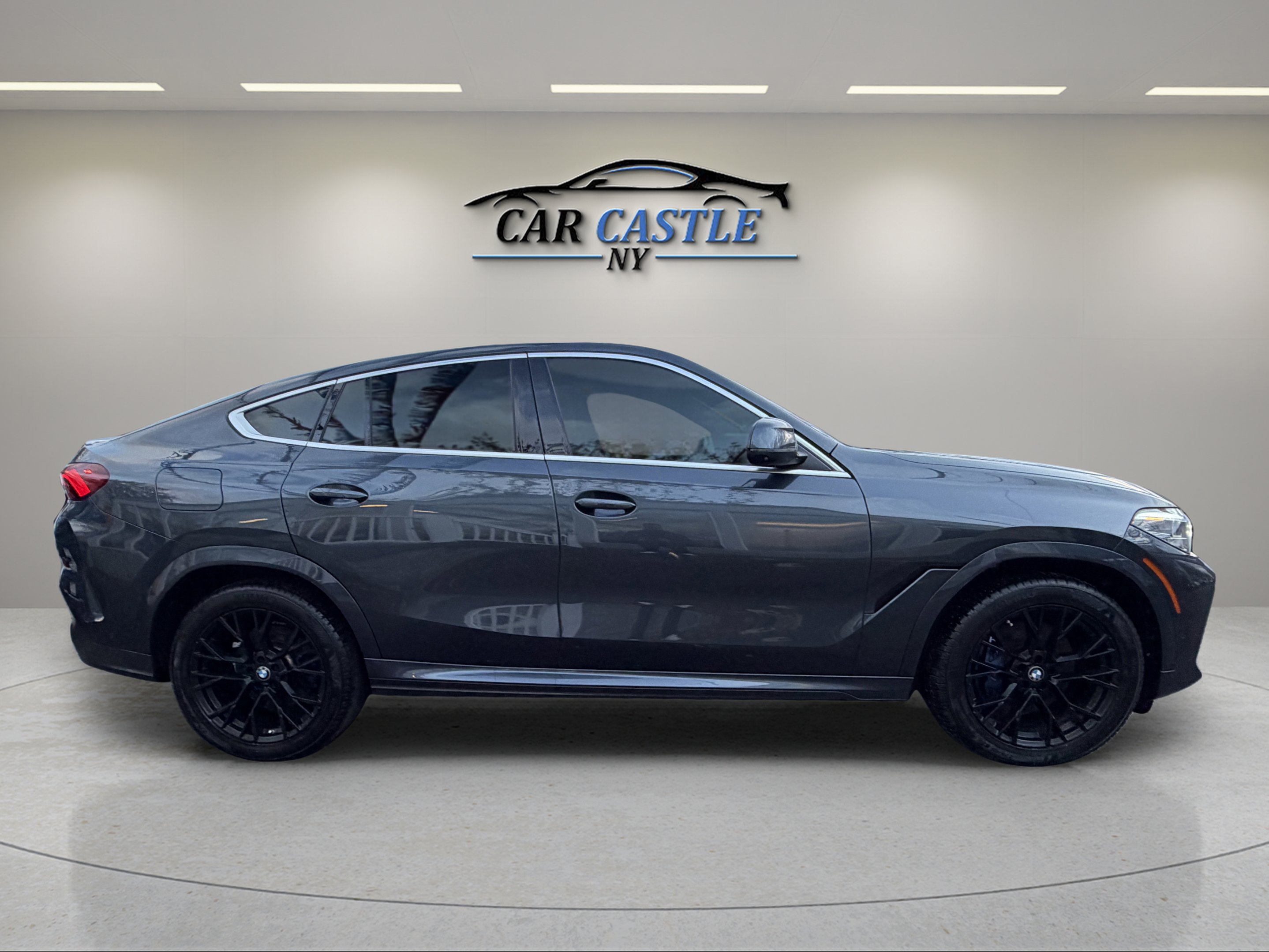 Used 2022 BMW X6 xDrive40i image 5