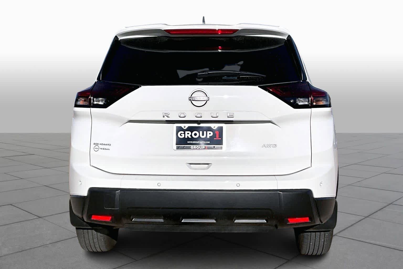 Certified 2025 Nissan Rogue S AWD/4WD image 4