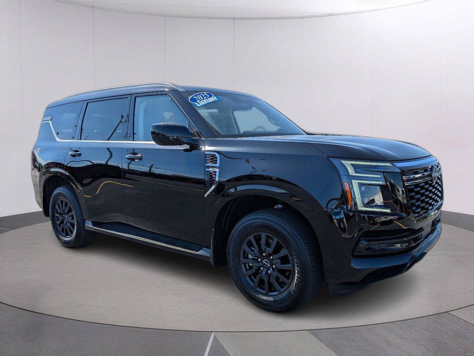 Used 2025 Nissan Armada SV AWD/4WD image 9