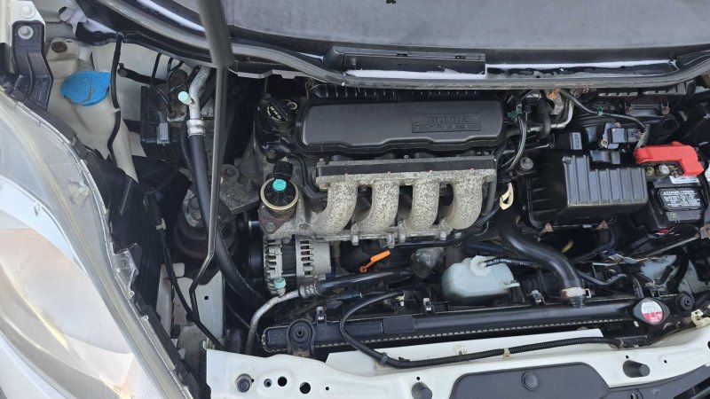 Used 2009 Honda Fit Sport image 35