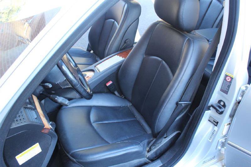 Used 2008 Mercedes-Benz E 350 Sedan image 11