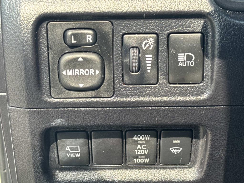Used 2024 Toyota 4Runner Limited RWD image 21