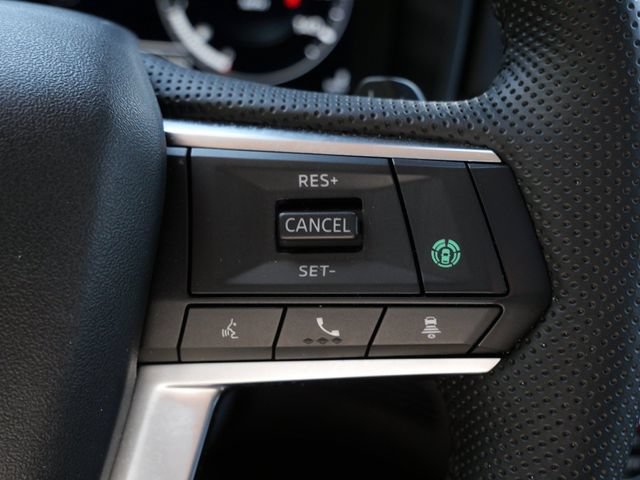 Used 2025 Mitsubishi Outlander SEL AWD/4WD image 19