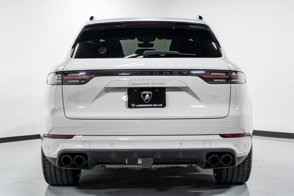 Used 2022 Porsche Cayenne Turbo AWD/4WD image 4