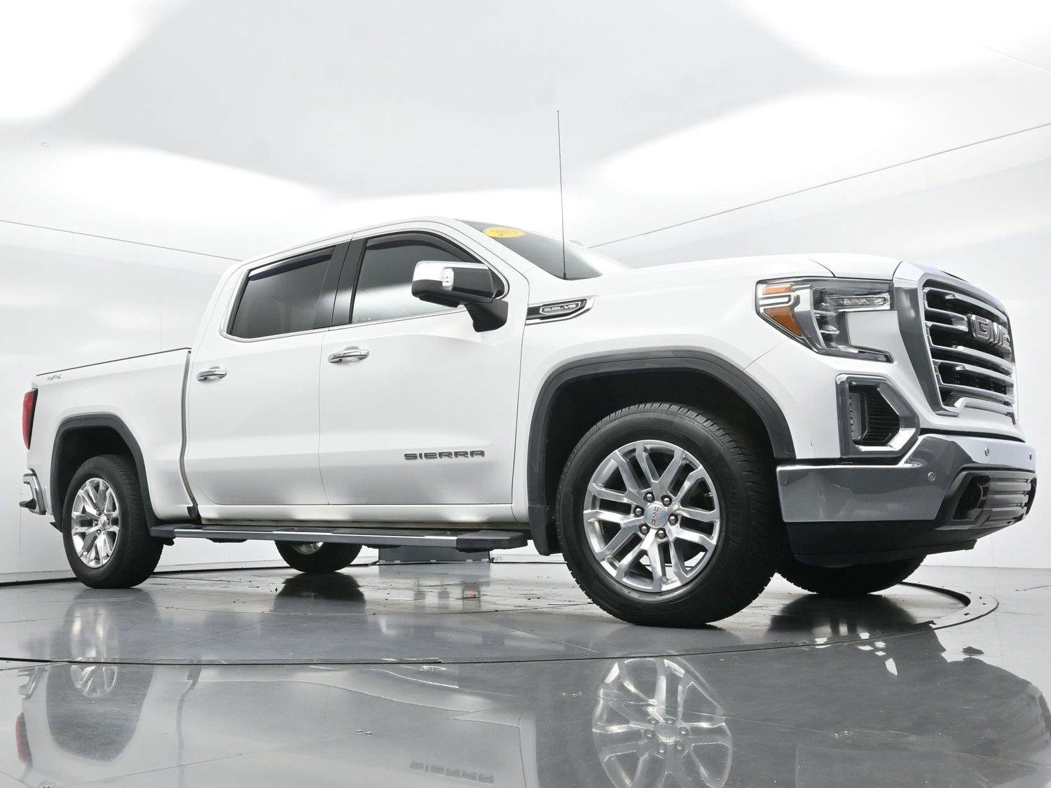 Used 2019 GMC Sierra 1500 SLT w/ SLT Premium Plus Package AWD/4WD image 48