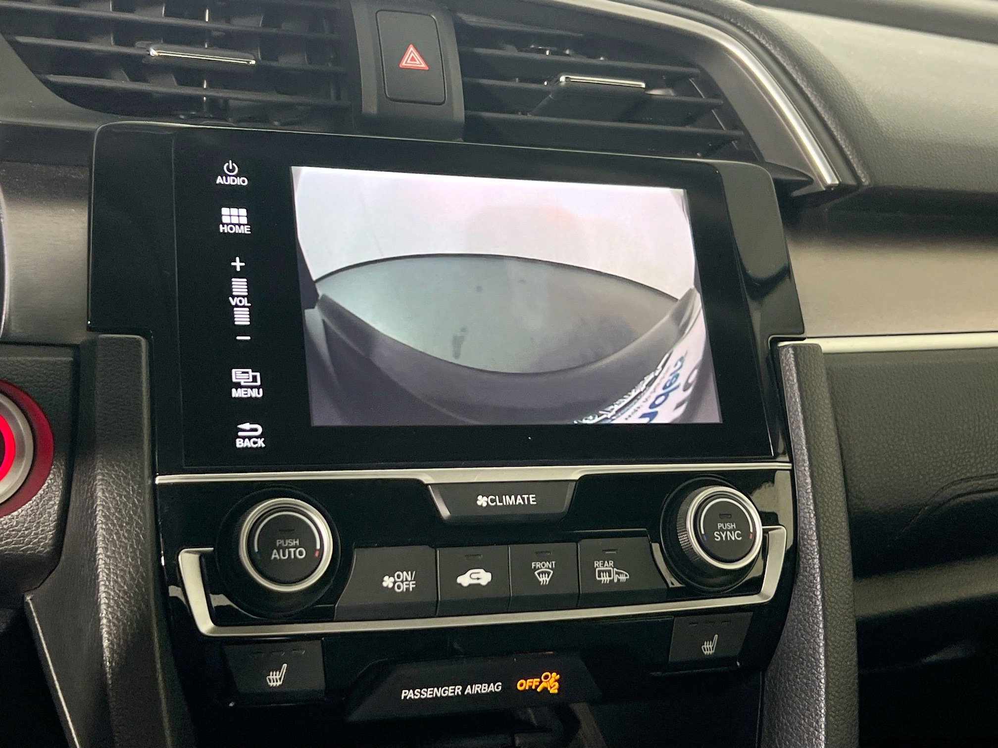 Used 2018 Honda Civic Touring image 14