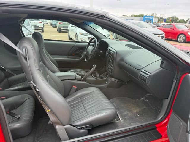 Used 1998 Chevrolet Camaro Z28 w/ SS Performance/Appearance Pkg RWD image 20