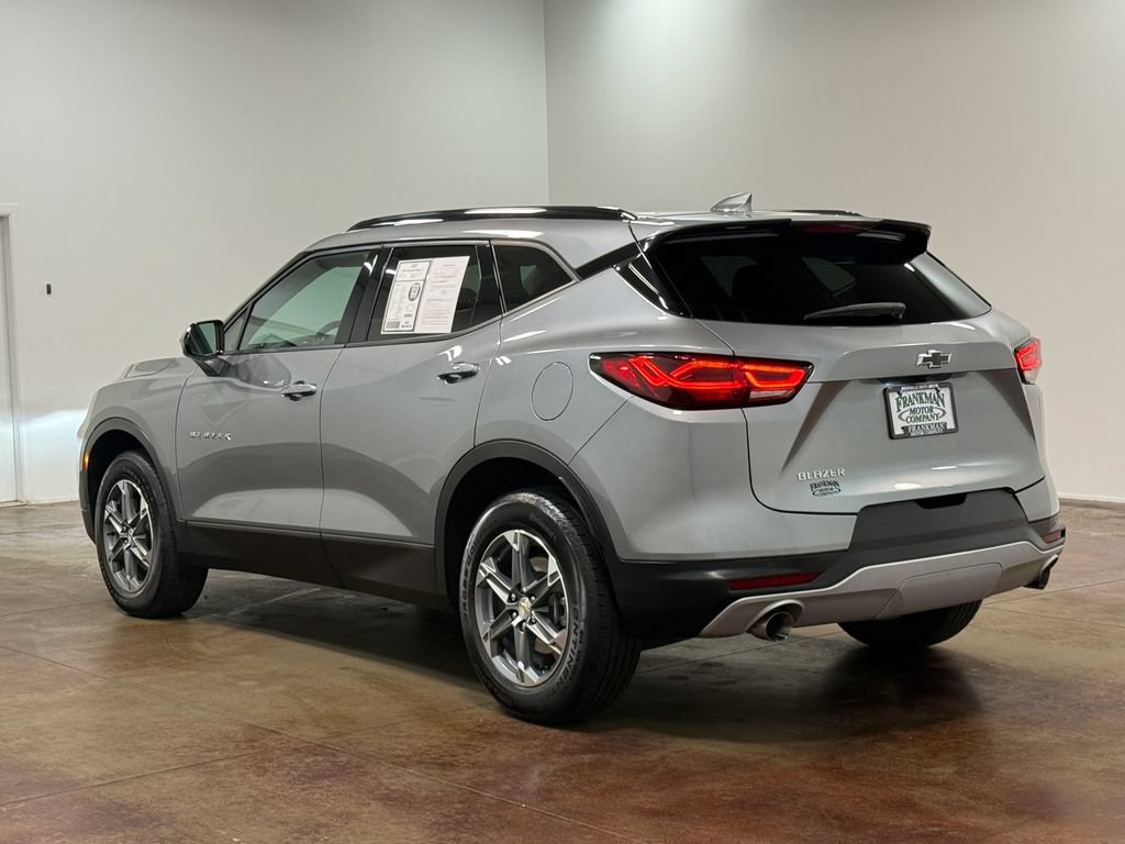 Used 2024 Chevrolet Blazer LT w/ Convenience Package FWD image 5
