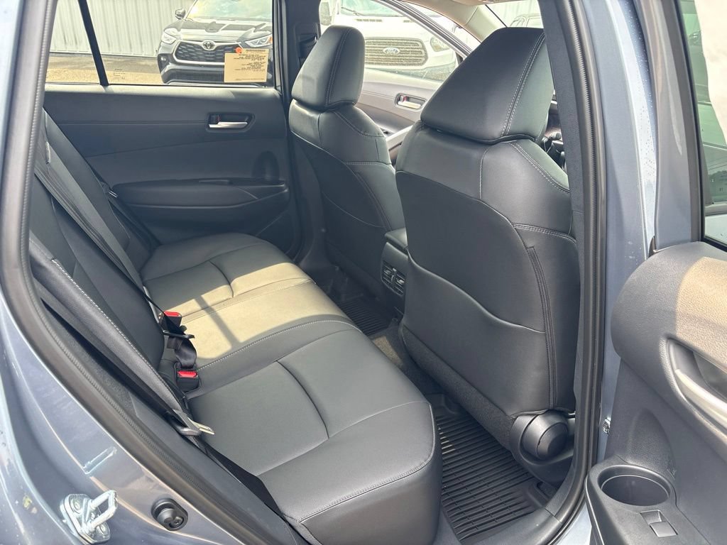 Used 2026 Toyota Corolla Cross XLE AWD/4WD image 17