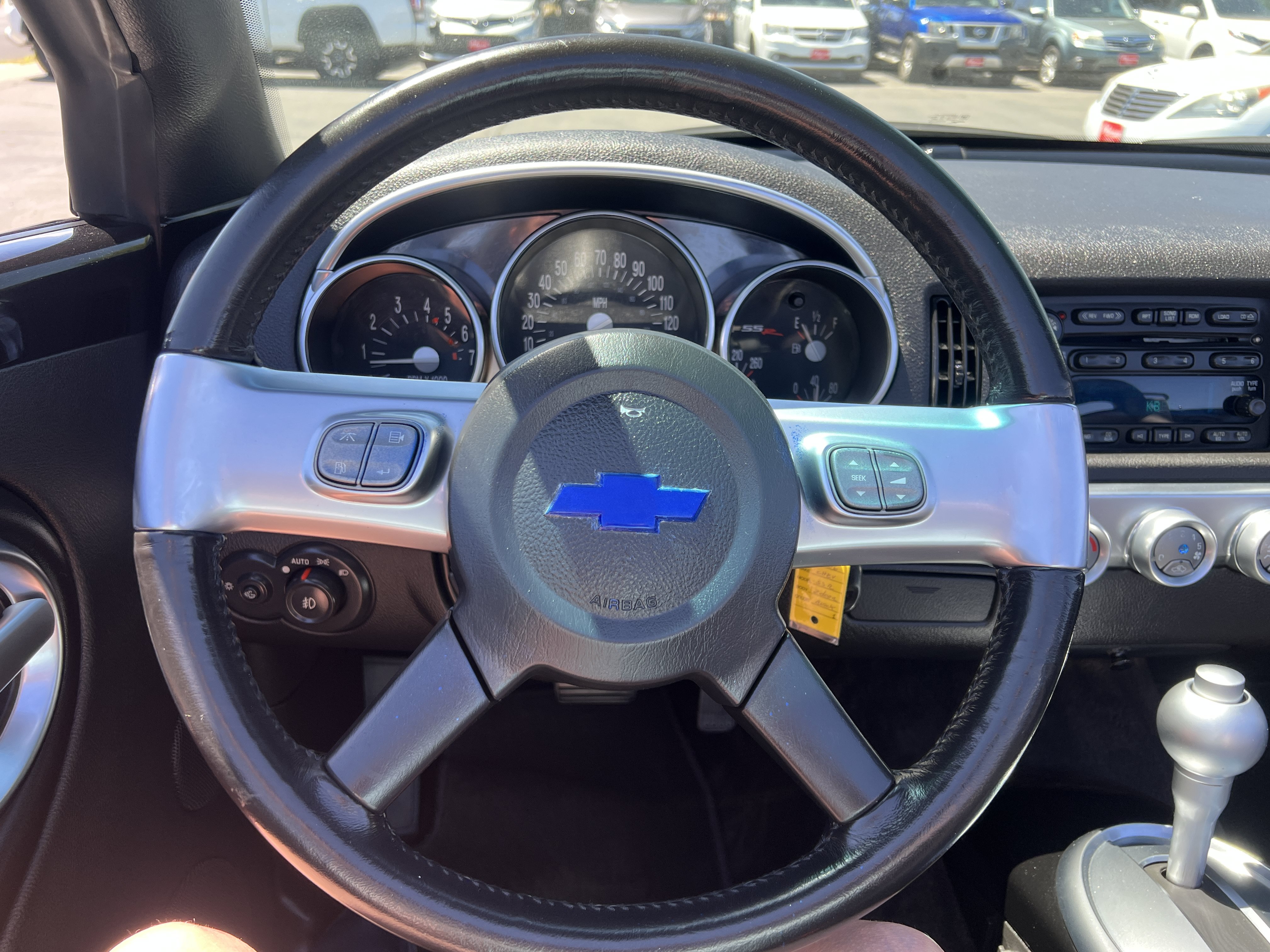 Used 2006 Chevrolet SSR w/ Preferred Equipment Group RWD image 19