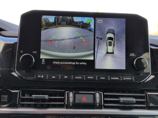 Certified 2025 Nissan Pathfinder SL image 24