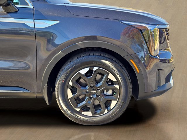 Used 2025 Kia Sorento S w/ Panoramic Sunroof Package image 10