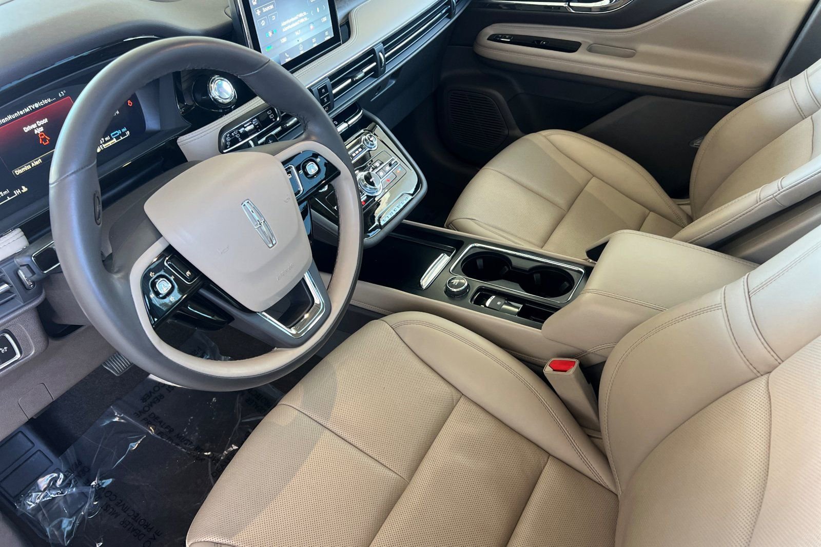 Certified 2022 Lincoln Corsair Grand Touring image 10