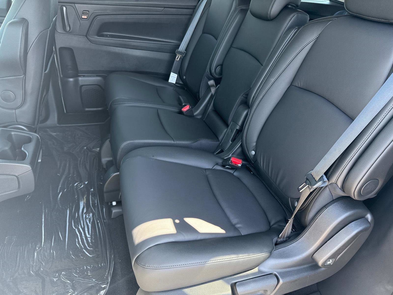 New 2026 Honda Odyssey EX-L image 16