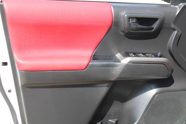 Used 2023 Toyota Tacoma SR5 RWD image 16