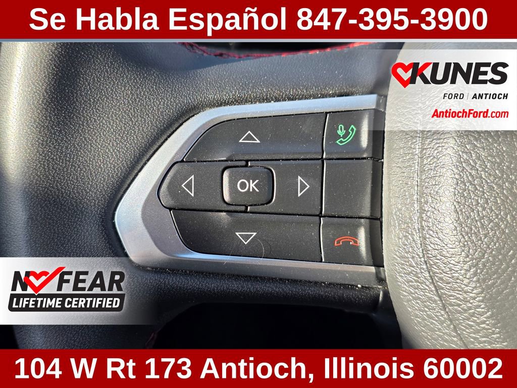 Used 2025 Jeep Compass Trailhawk AWD/4WD image 44