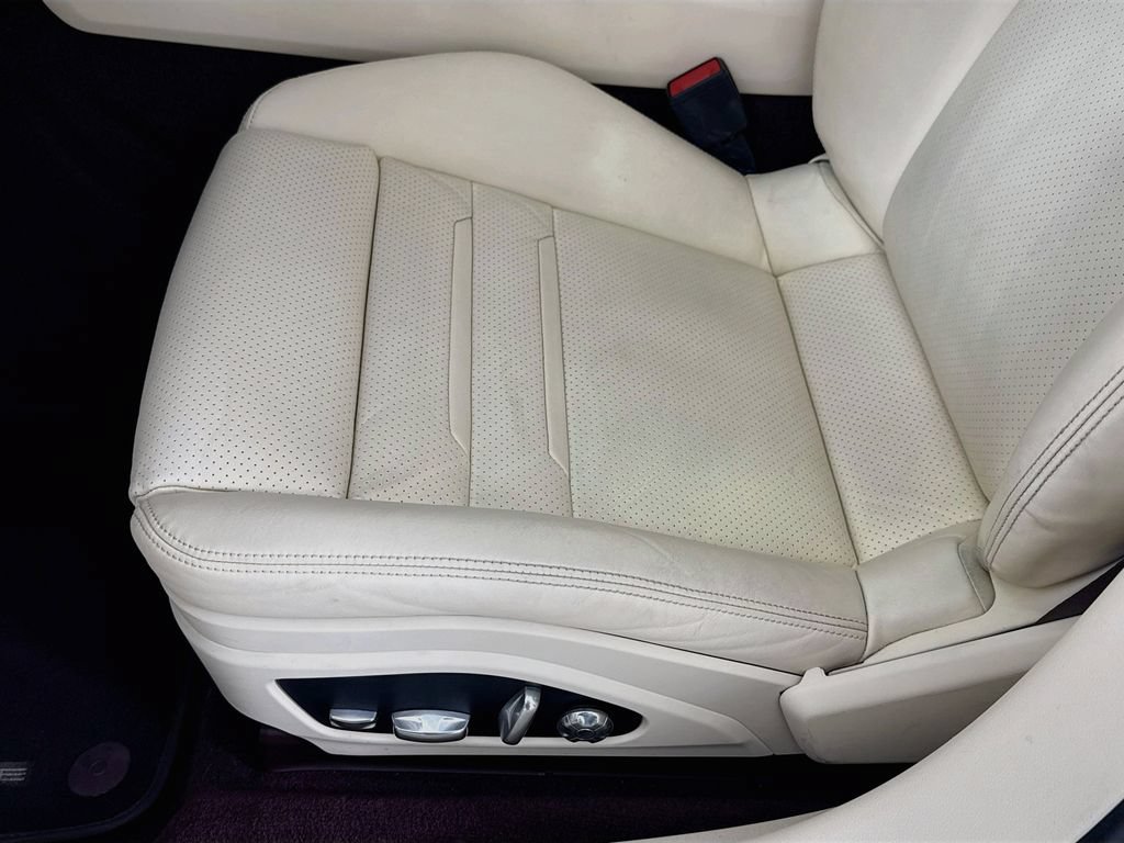 Certified 2018 Porsche Panamera 4 AWD/4WD image 13