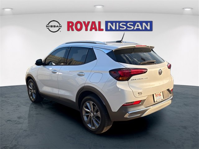 Used 2023 Buick Encore GX Essence w/ Experience Buick Package image 5
