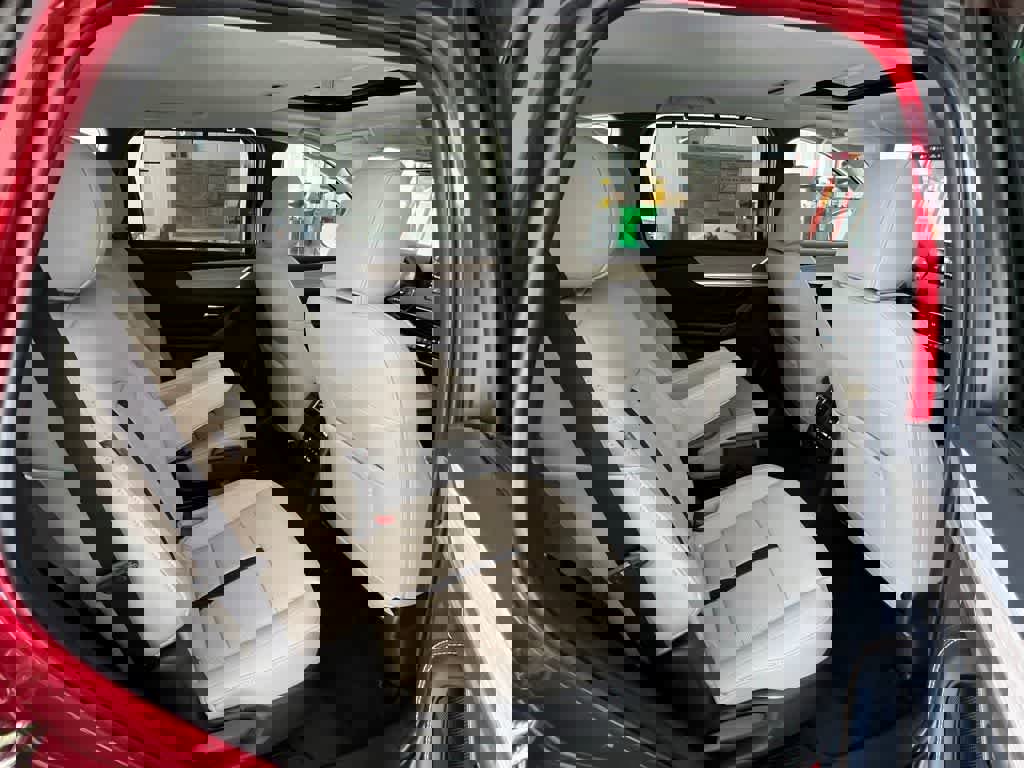 Used 2025 MAZDA CX-90 Plug-In Hybrid w/ Preferred image 21