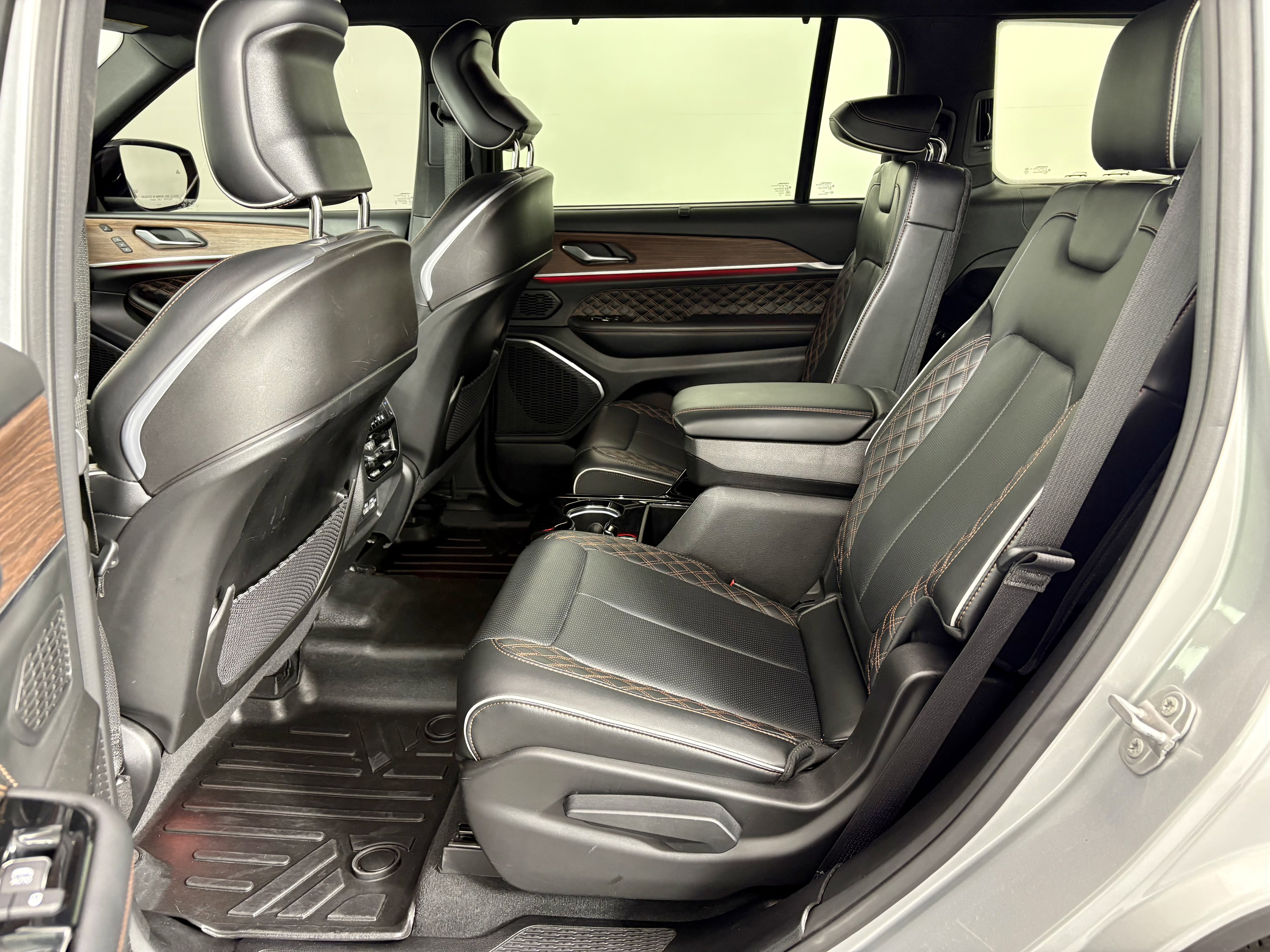 Certified 2023 Jeep Grand Cherokee L Summit w/ Advanced Protech Group IV AWD/4WD image 16