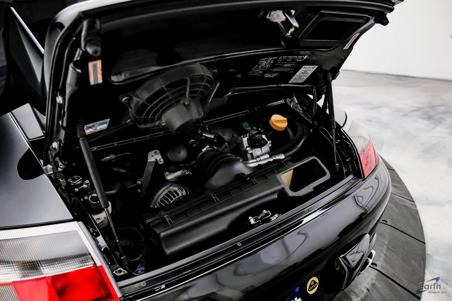 Used 2004 Porsche 911 GT3 image 81