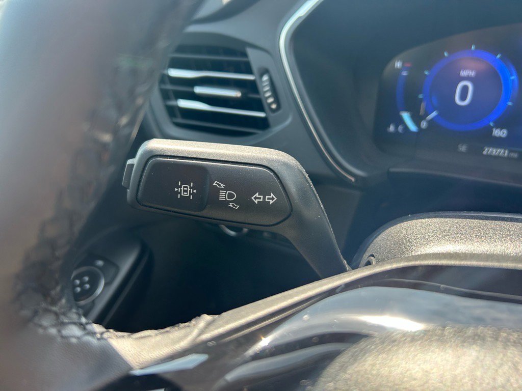 Used 2022 Ford Escape Titanium w/ Class II Trailer Tow Package image 23