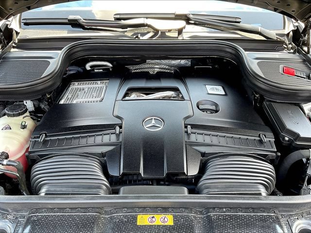 Used 2022 Mercedes-Benz Maybach GLS 600 4MATIC image 31