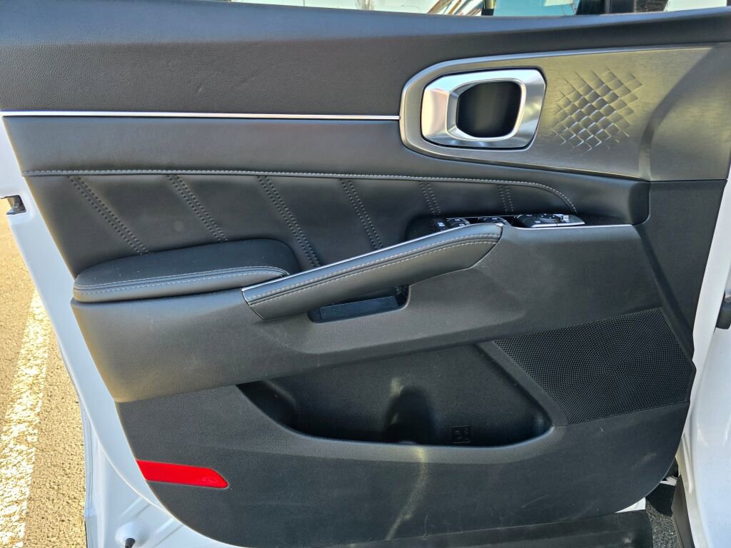 Used 2022 Kia Sorento SX image 20