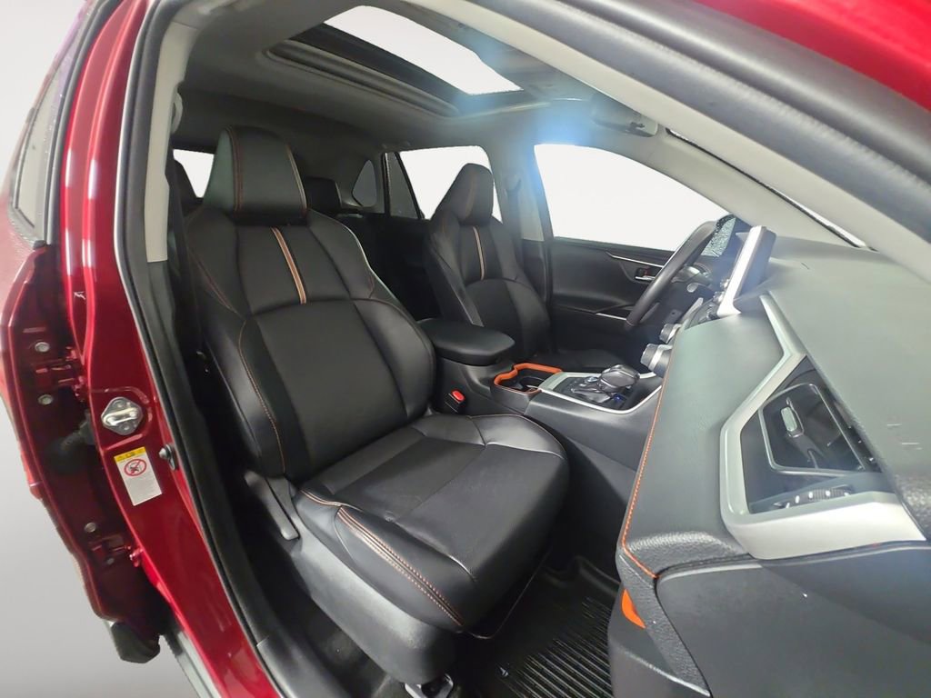 Used 2019 Toyota RAV4 Adventure w/ Cold Weather Package AWD/4WD image 15