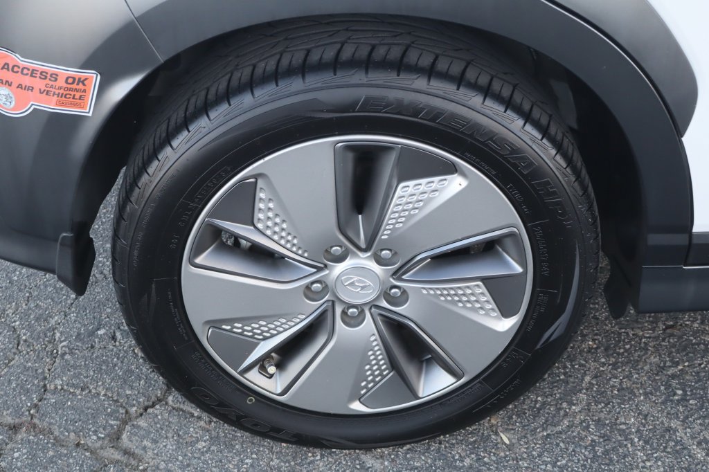 Used 2020 Hyundai Kona SEL FWD image 14