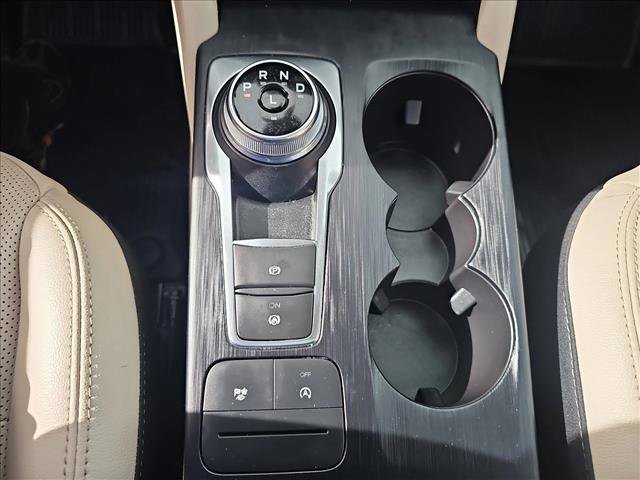 Used 2022 Ford Escape SEL w/ Technology Package image 24
