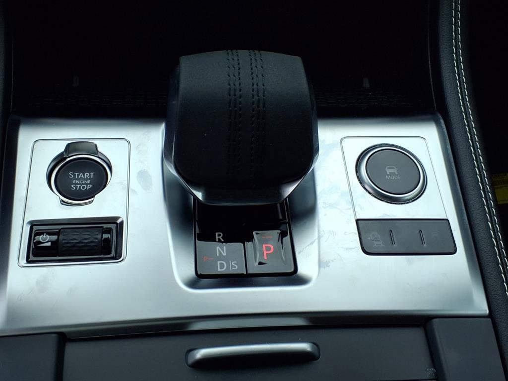 New 2026 Jaguar F-PACE R-Dynamic S image 13