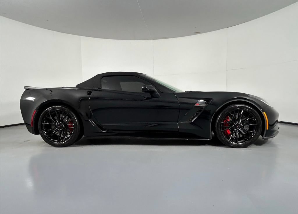 Used 2016 Chevrolet Corvette Z06 w/ 3LZ Preferred Equipment Group RWD image 14
